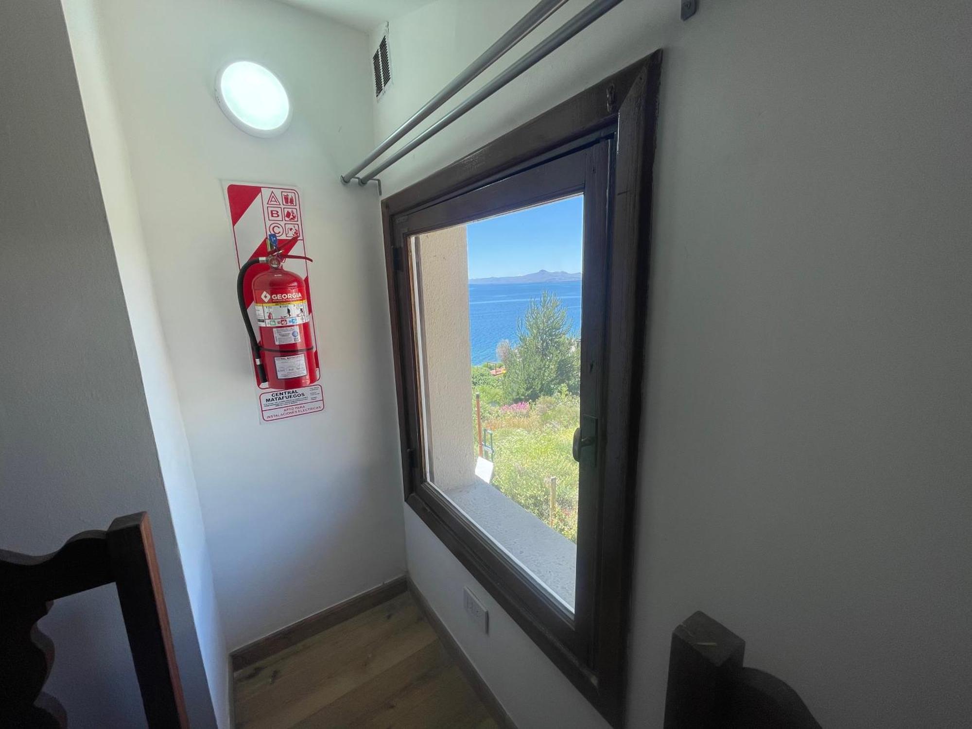 Dones Departamentos Apart-hotel *
